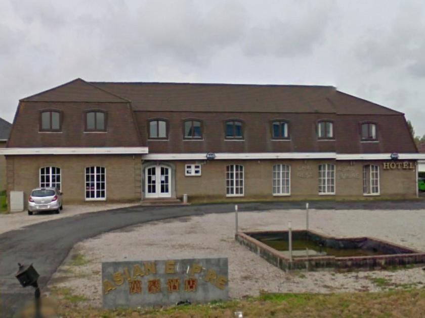 Hotel Asian Empire Kuurne Exterior photo